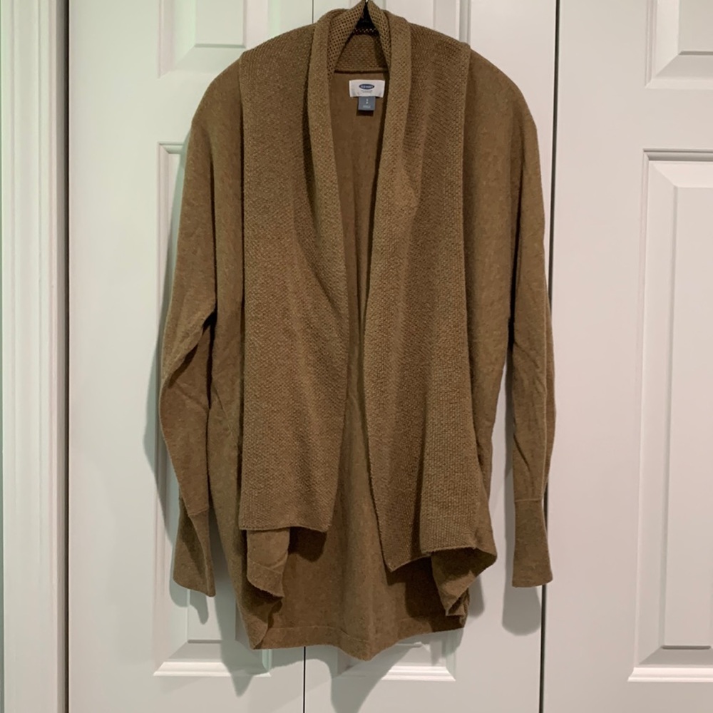 ⭐️3/$20⭐️ Old Navy Textured Cardigan